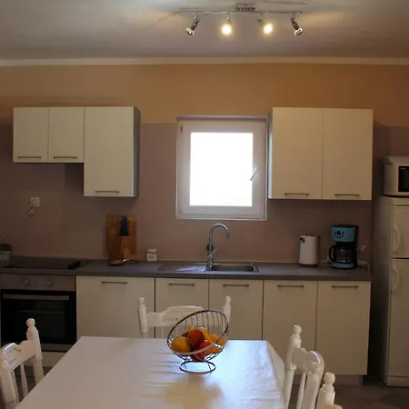 Apartman By The Sea Sukosan, Zadar - 6402 Sukošan