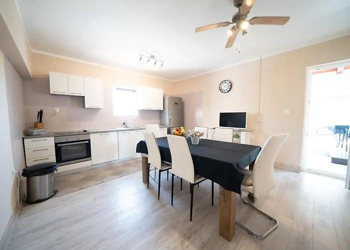 Апартаменты By The Sea Sukosan, Zadar - 6402